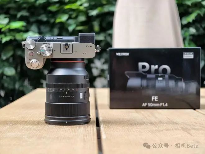 传言唯卓仕AF 50mm F1.4 Pro首发价2799元-无料摄影圈