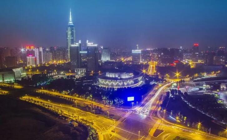 月亮在夜景拍摄中能起到什么样的作用？-无料摄影圈