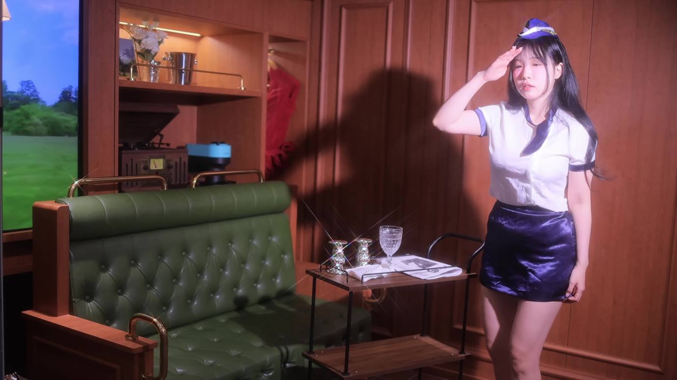 AI Video 045 Stewardess Lookbook Oriental Express ver[4K/1V/698MB]-无料摄影圈