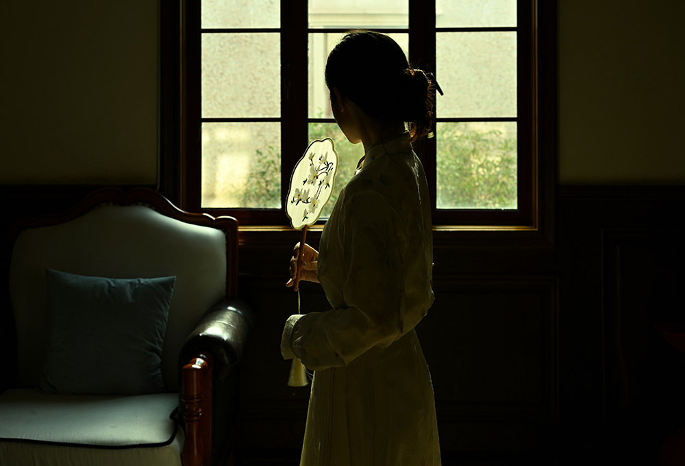 镜头下的老街:用光影营造故事感插图11 镜头下的老街:用光影营造故事感插图11