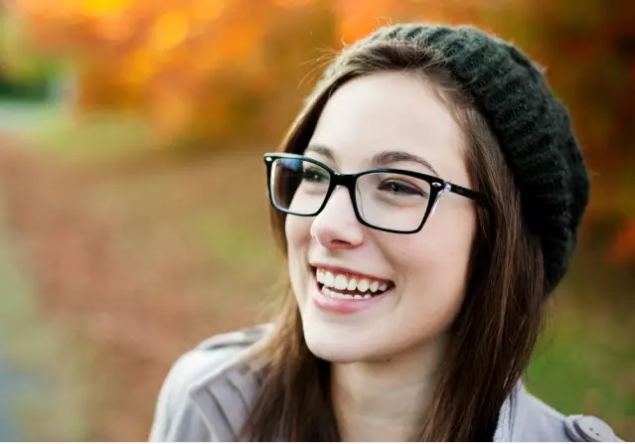 摄影技巧:拍摄人像如何弥补生理缺陷呢?插图2 摄影技巧:拍摄人像如何弥补生理缺陷呢?插图2