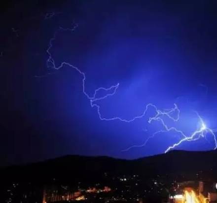 熟练运用这个手法，还怕不出大片!插图9