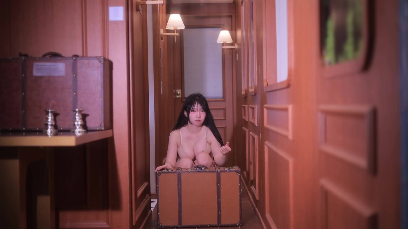 AI Video 045 Stewardess Lookbook Oriental Express ver[4K/1V/698MB]插图1