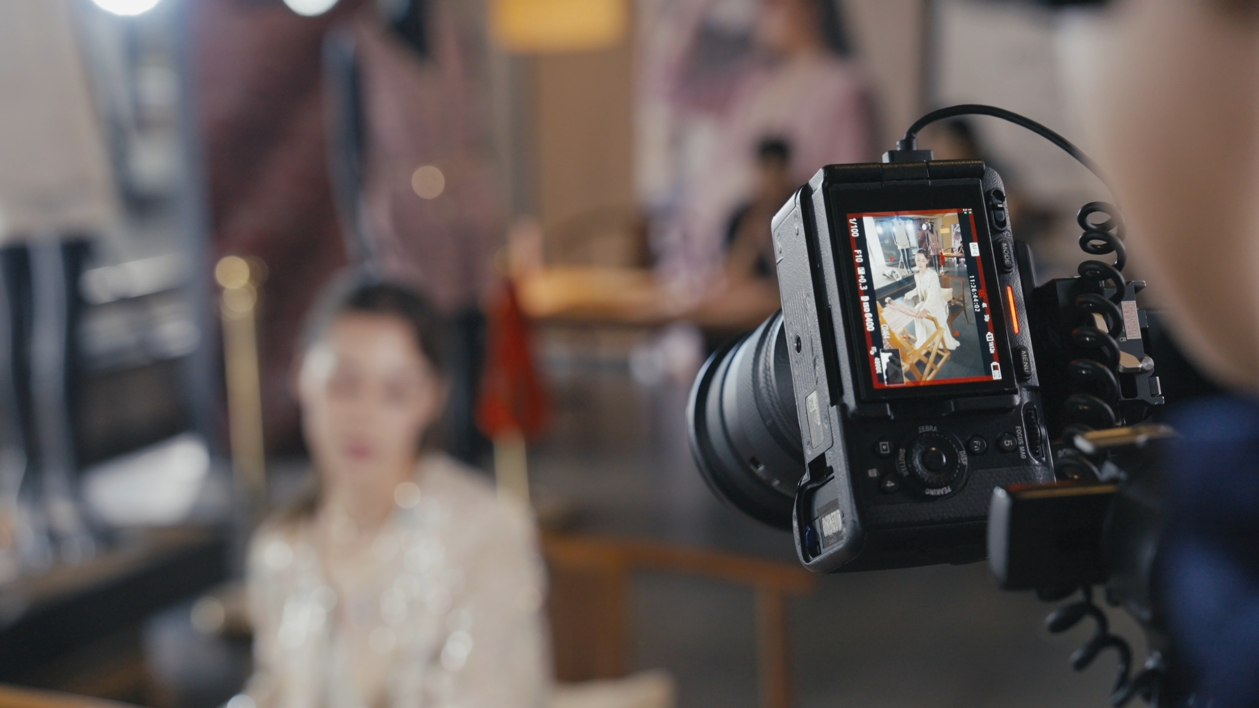 实景直播秀新突破：11台FX3和FX6摄影机联合打造电影感时装直播秀插图11