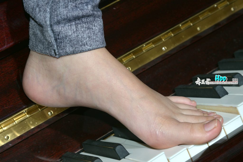 [赤足者]VOL.025 高清图集[120P/939MB]插图1