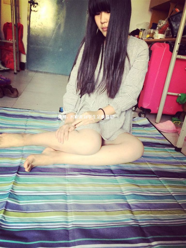 FCMZ原创学生足模摄影 No.006 草莓 [207P/1.87GB]插图2