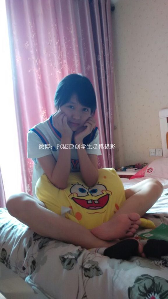 FCMZ原创学生足模摄影 No.027 乐花 [98P/573MB]插图1