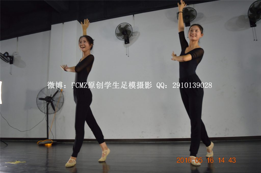 FCMZ原创学生足模摄影 No.042 舞蹈妹字 [134P/1V/94MB]插图3