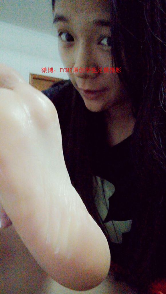 FCMZ原创学生足模摄影 No.045 小久 [56P/1V/130MB]插图3