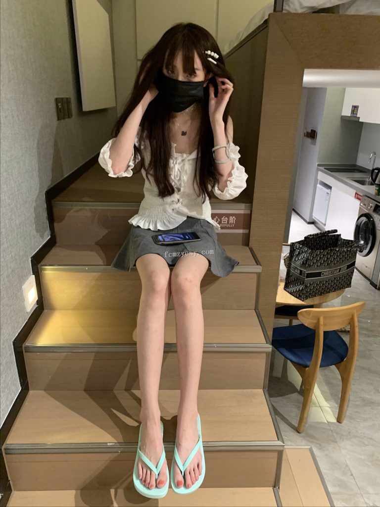 FCMZ原创学生足模摄影 No.084 人字拖 [89P/173MB]插图1