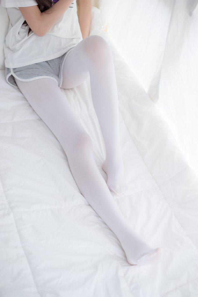 喵写真 VOL.011 白丝萝莉 [90P/400MB]-无料摄影圈