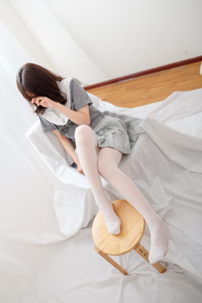 喵写真 VOL.020 丝袜百褶裙 [85P/580MB]-无料摄影圈