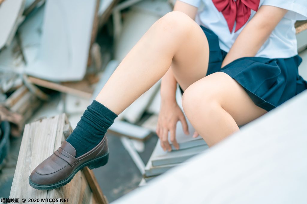 喵糖映画 JKL.021 天台JK制服 [33P/512MB]插图3