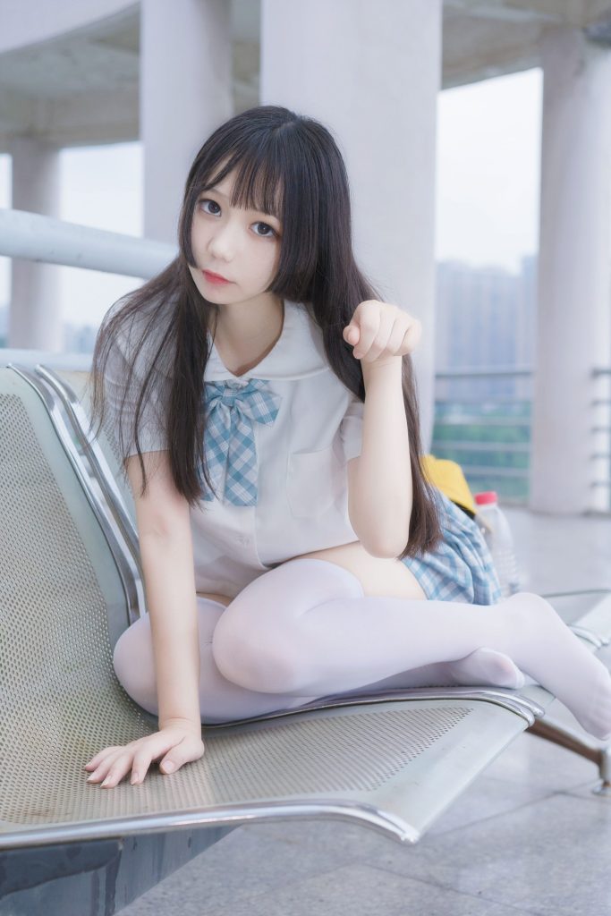 喵糖映画少女写真 VOL.015 清新白丝格子裙 [43P/317MB]插图3