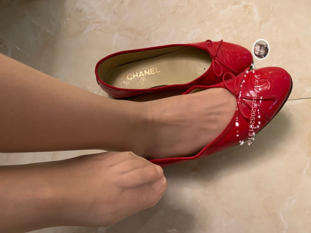 微信朋友圈达人@Changeable丸子-定制系列 NO.017 雷丝筒袜[31P/52MB]插图1