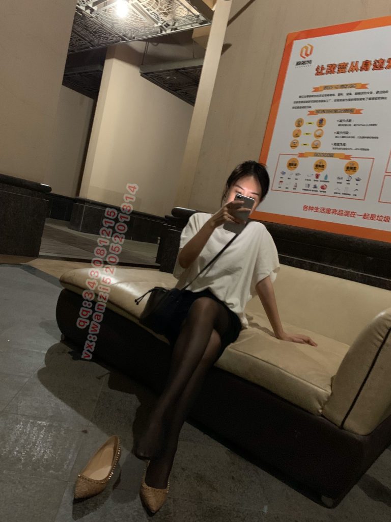 微信朋友圈达人@Changeable丸子-定制系列 NO.027 黑丝-2 [25P/46MB]插图1