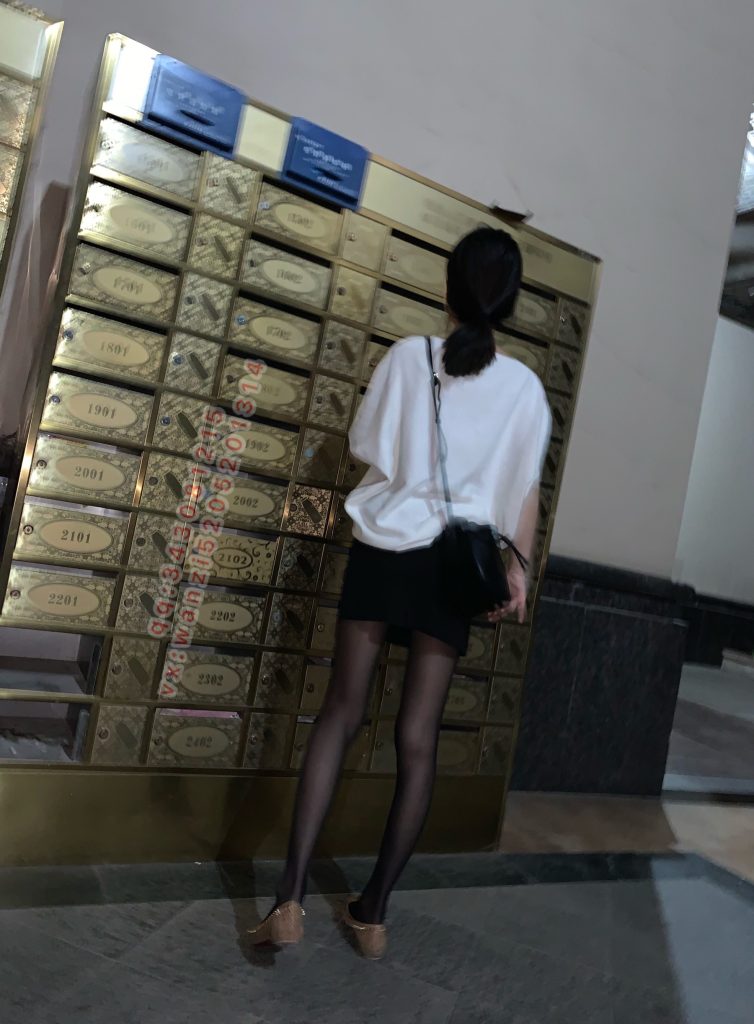 微信朋友圈达人@Changeable丸子-定制系列 NO.027 黑丝-2 [25P/46MB]插图2