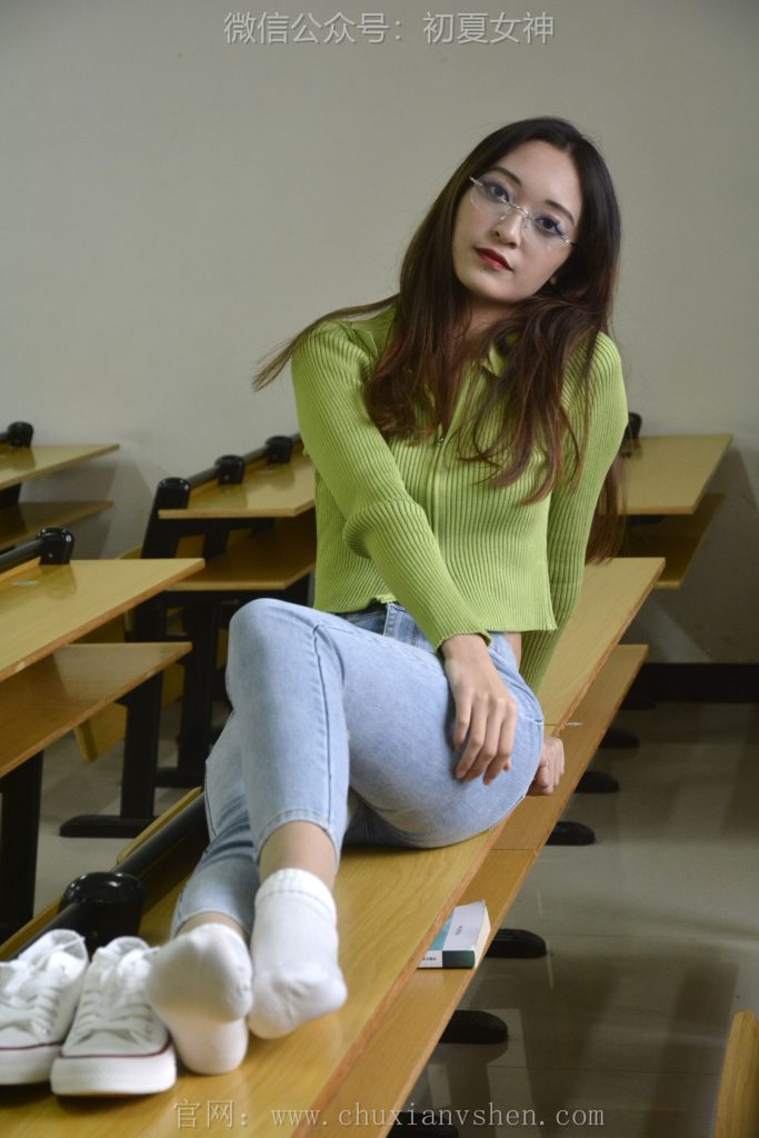 初夏女神 NO.116 依依 母校我来了[130P/1V/3.57GB]插图3