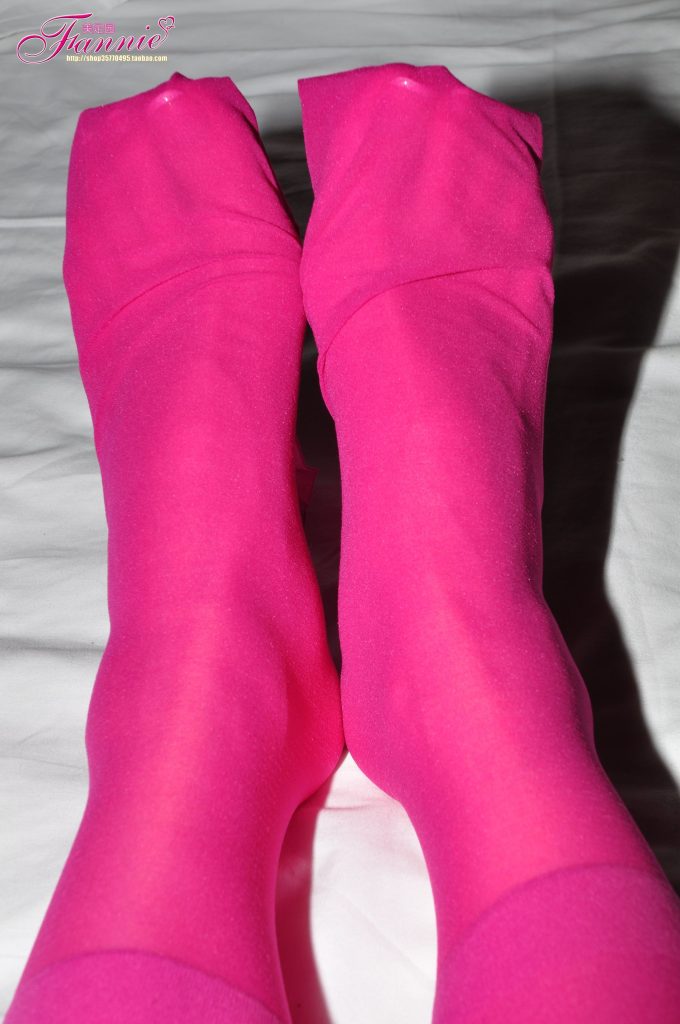 Fannie芬妮每足园 No.314 梦韵丝情炫彩 红丝 [65P/165MB]插图1