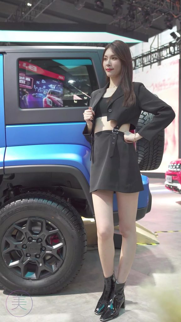 NO.0211 2021 广州车展 Racing Model 北汽车模02[1V/217MB]插图2