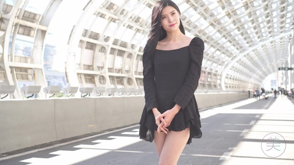 NO.0217 2021 广州车展 Racing Model 车模随拍05[1V/116MB]插图2