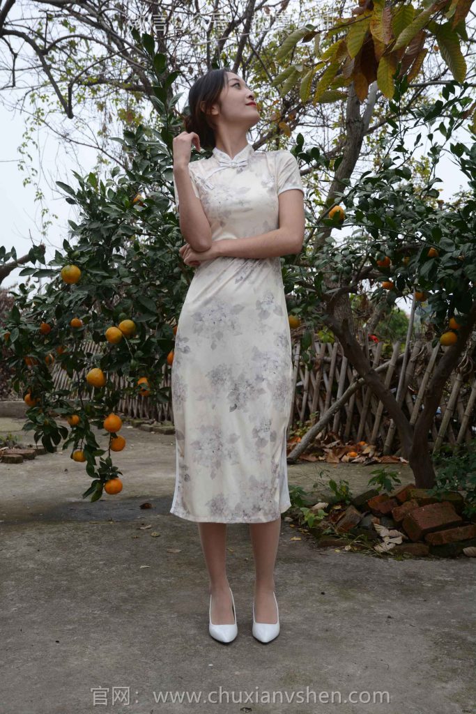 初夏女神 NO.129 依依 寒冬旗袍风[140P/1V/3.27GB]插图1