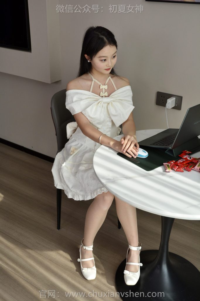 初夏女神 NO.131 双双 公主梦[140P/1V/3.26GB]插图1