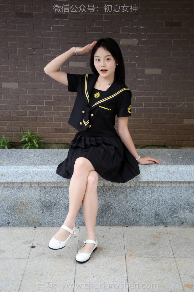 初夏女神 NO.216 双双 黑系水手服[100P/1V/3.45GB]插图1