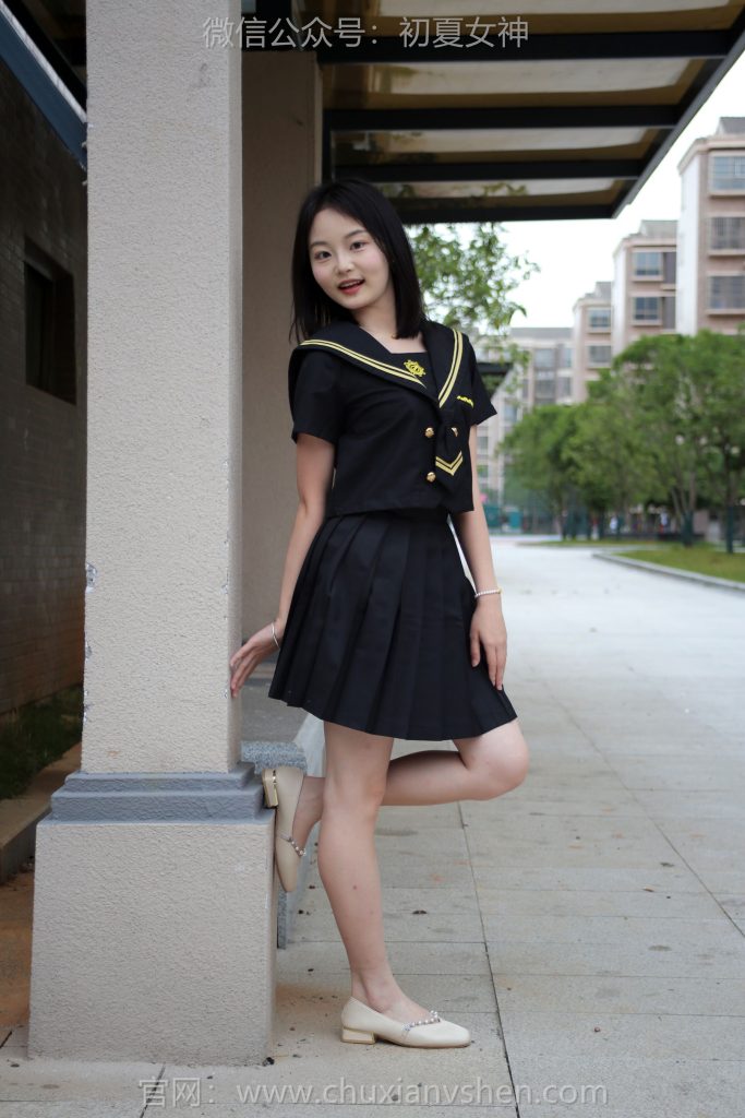 初夏女神 NO.216 双双 黑系水手服[100P/1V/3.45GB]插图3