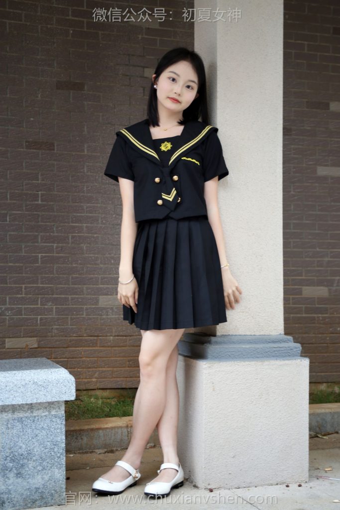 初夏女神 NO.216 双双 黑系水手服[100P/1V/3.45GB]插图2