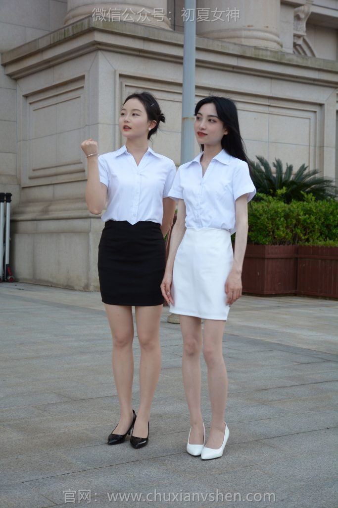初夏女神 NO.226 柒柒、双双 黑白正装[90P/1V/3.59GB]插图3
