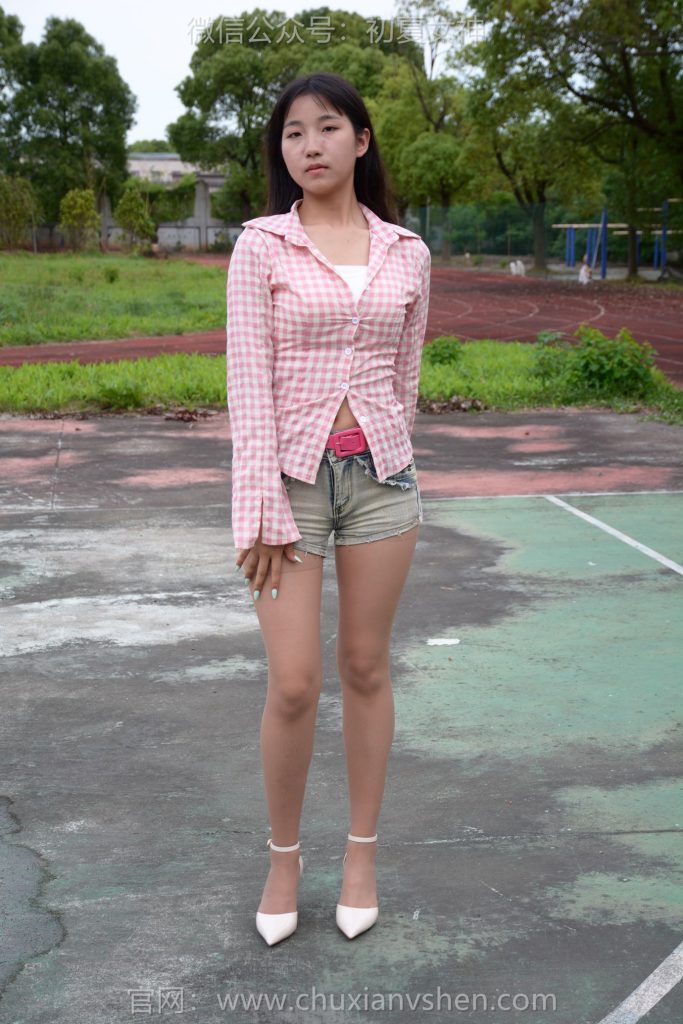 初夏女神 NO.243 点点 夏去秋来[100P/1V/4.10GB]插图2