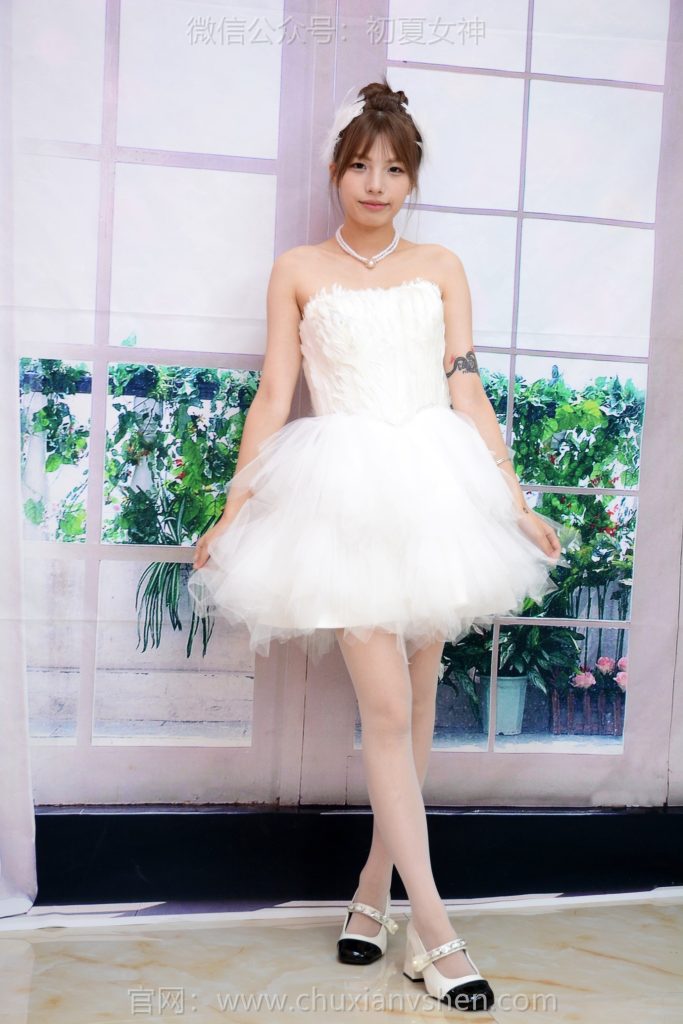 初夏女神 NO.262 番茄 隐形翅膀[100P/1V/4.04GB]插图1