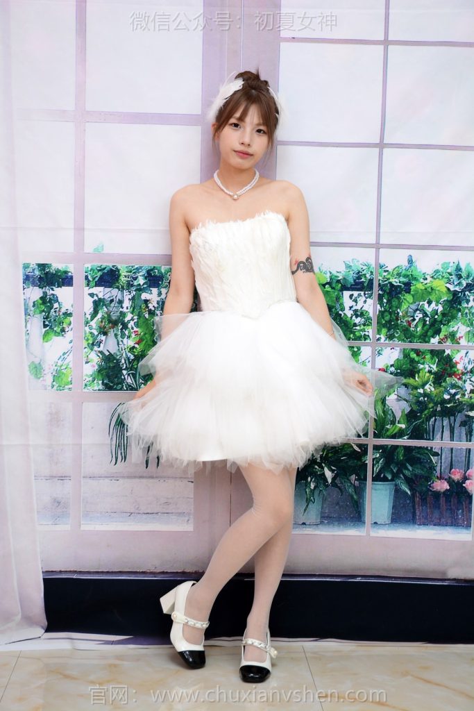 初夏女神 NO.262 番茄 隐形翅膀[100P/1V/4.04GB]插图2