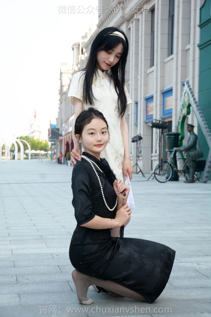 初夏女神 NO.279 柒柒、双双 黑白旗袍[140P/1V/5.30GB]插图2