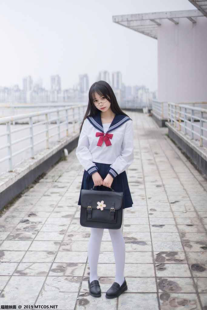 喵糖映画少女写真 VOL.067 半度度度喵 喵喵的白丝水手服 [46P/245MB]-无料摄影圈
