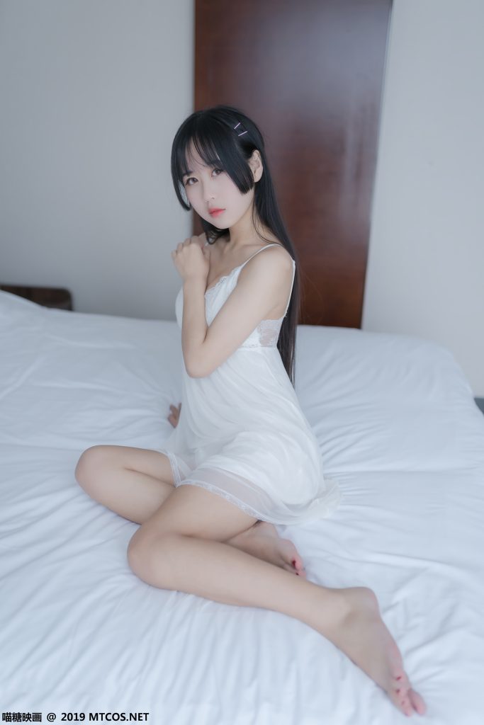 喵糖映画少女写真 VOL.069 萌芽儿o0 白纱裙 [44P/167MB]插图3