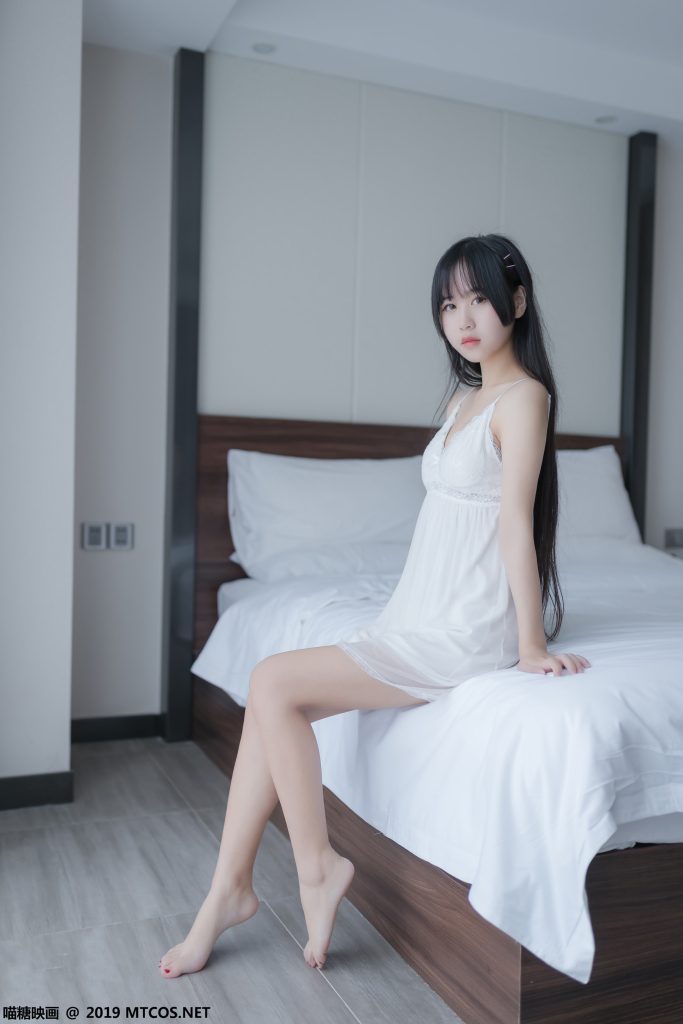 喵糖映画少女写真 VOL.069 萌芽儿o0 白纱裙 [44P/167MB]插图2