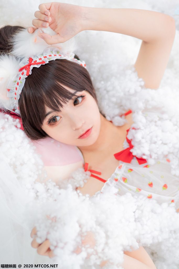 [喵糖映画]VOL.155 草莓印花小夜衣 [45P/478M]插图3