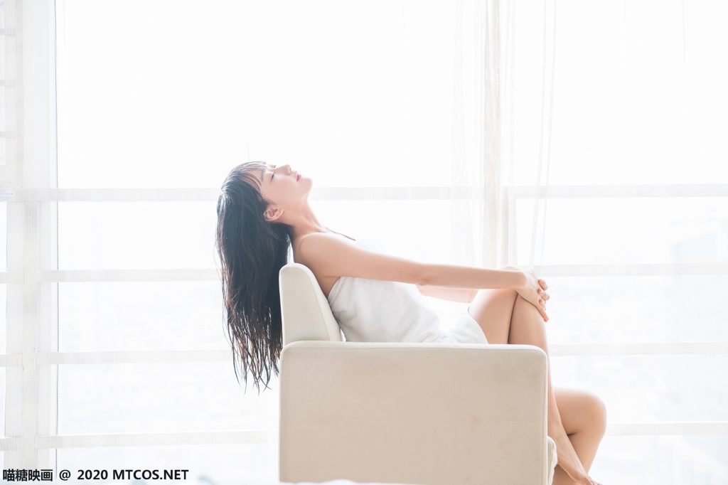 [喵糖映画]VOL.174 清纯可爱 纯白浴巾 [58P/161M]插图2