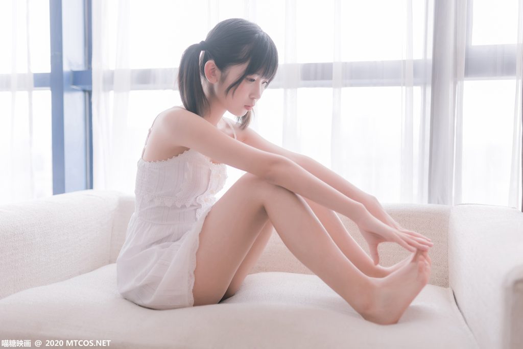 [喵糖映画]VOL.177 白裙小姐姐 [47P/233M]插图1