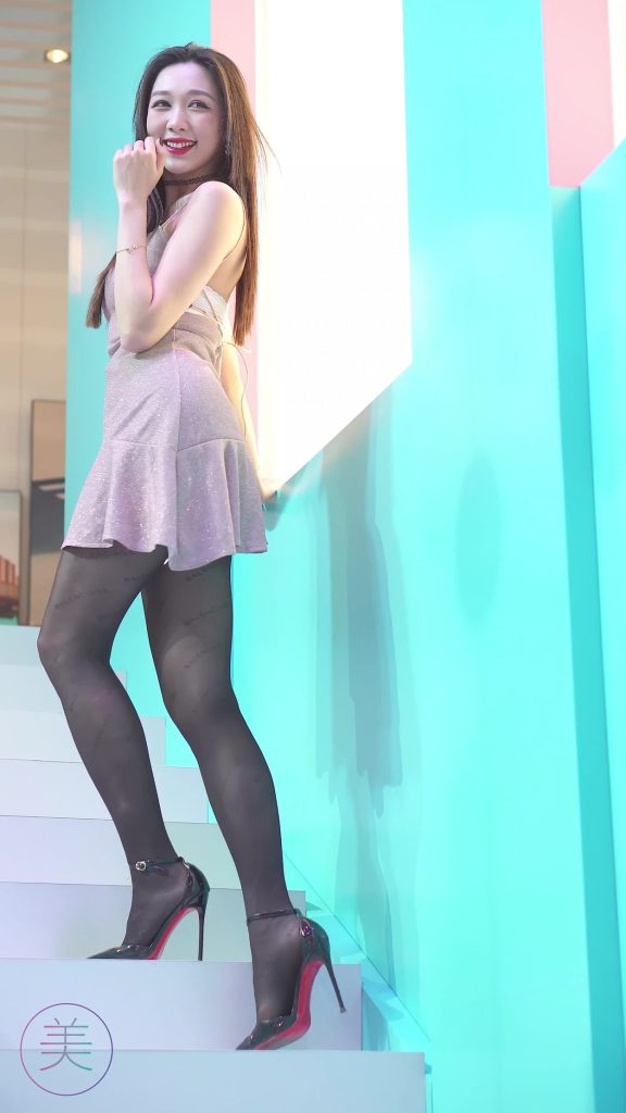 NO.0224 2021 广州车展 Racing Model 车模随拍13[1V/398MB]插图1