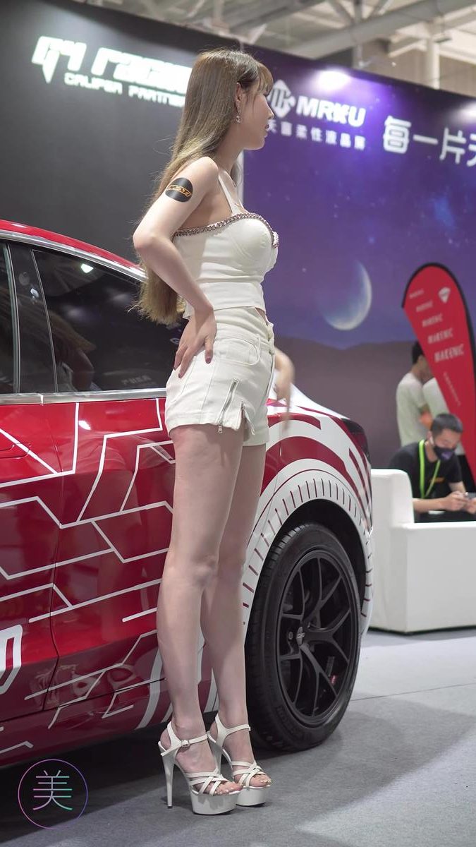 NO.0327 2021 深圳改装车展 Auto Salon Racing Model 45[1V/464MB]-无料摄影圈