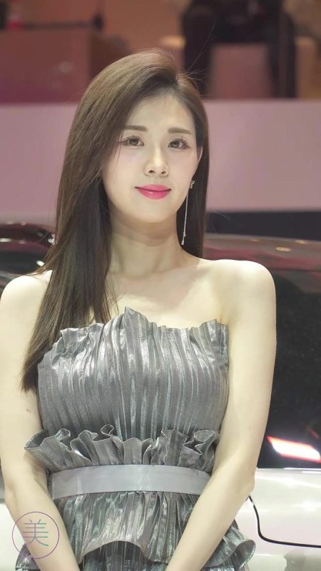 NO.0332 2021广州车展 Racing Model INFINITI车模02[1V/267MB]-无料摄影圈