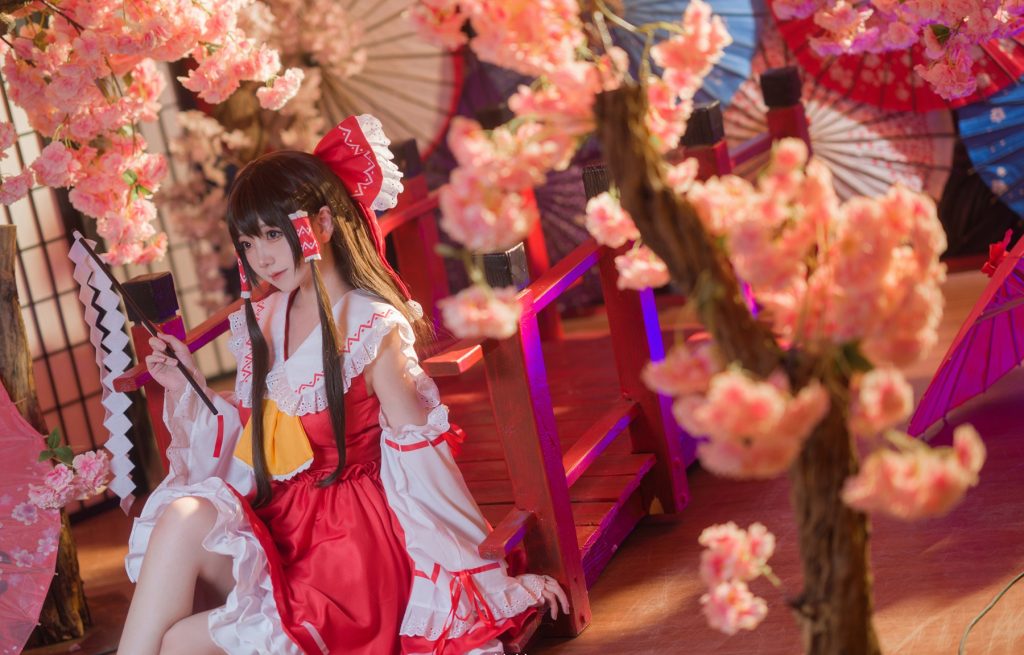 楚楚子w NO.001 – 博丽灵梦[12P/150MB]插图1