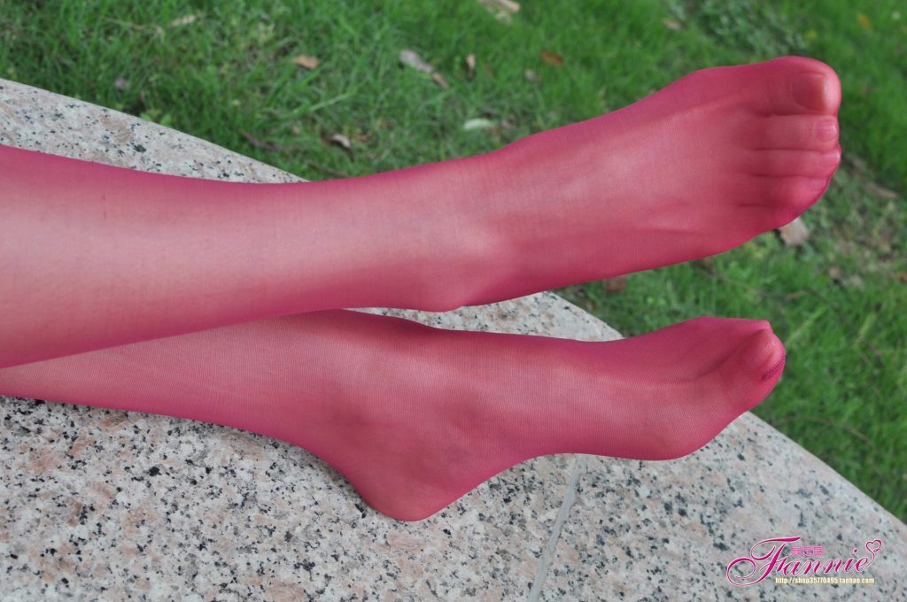 Fannie芬妮每足园 No.427 丝魅 彩丝 红色[54P/187MB]插图1