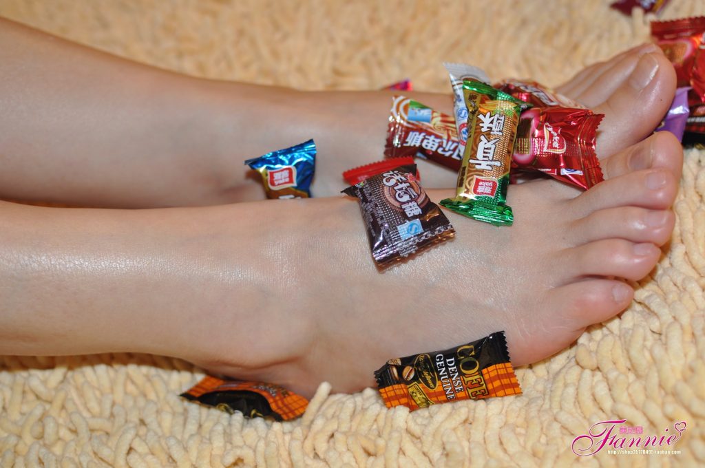 Fannie芬妮每足园 No.451 甜蜜蜜[35P/80MB]插图3