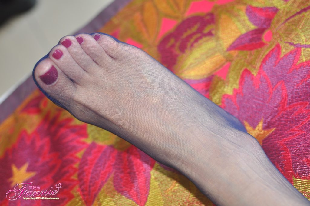 Fannie芬妮每足园 No.481 夏日的天堂 蓝色丝族[71P/178MB]插图1