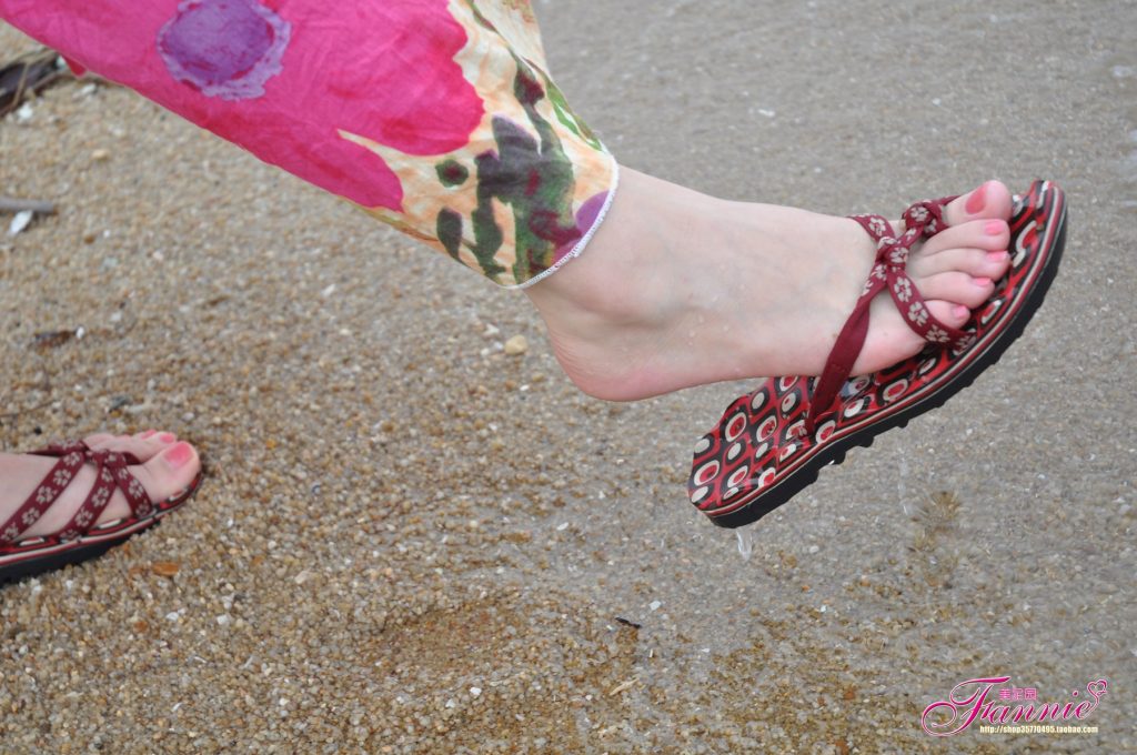 Fannie芬妮每足园 No.533 炫动夏日 海滩[79P/204MB]插图3