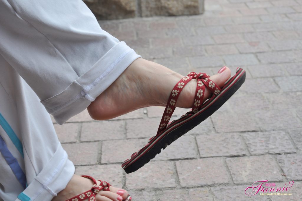 Fannie芬妮每足园 No.536 炫动夏日 小憩[83P/217MB]插图1